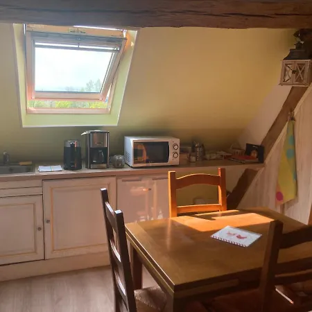 Le calme à la campagne Apartamento Besson Exterior foto