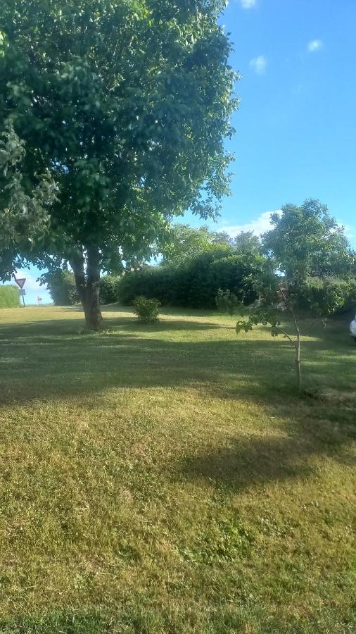Le Calme A La Campagne Homestay